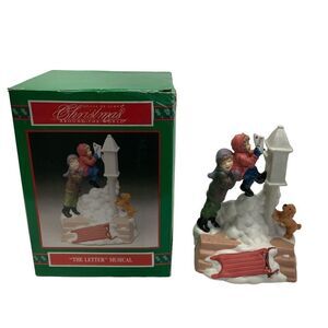 1991 Christmas Around The World House Of Lloyd THE LETTER Music Box Boy Girl Dog